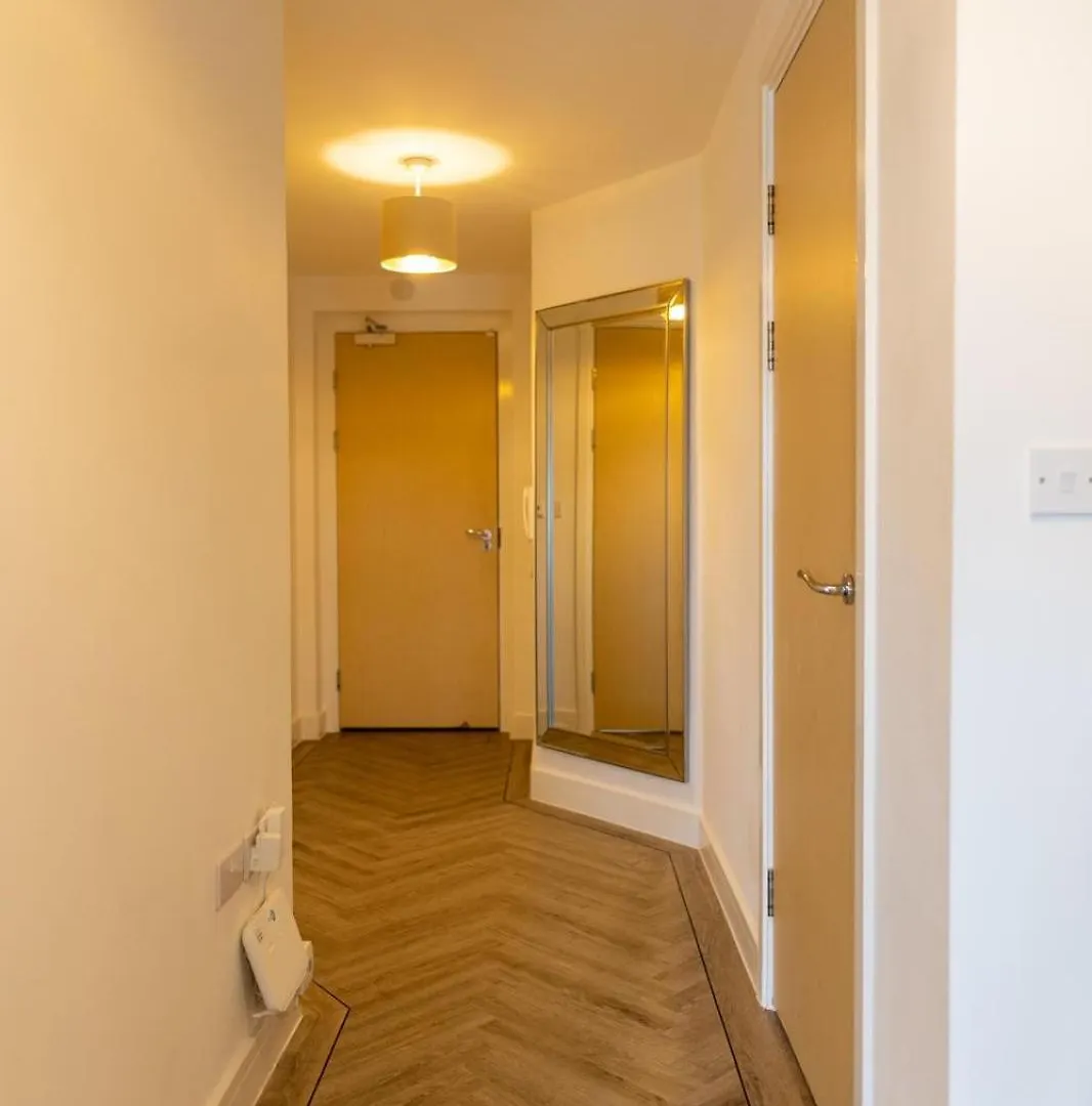 Cardiff Bay Retreat 2 Bed Apartment Free Parking